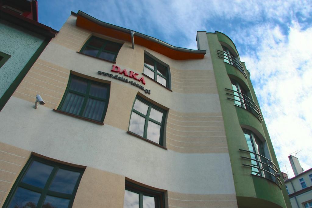 Apartamenty Krzywe Okna Zielona Góra Oda fotoğraf