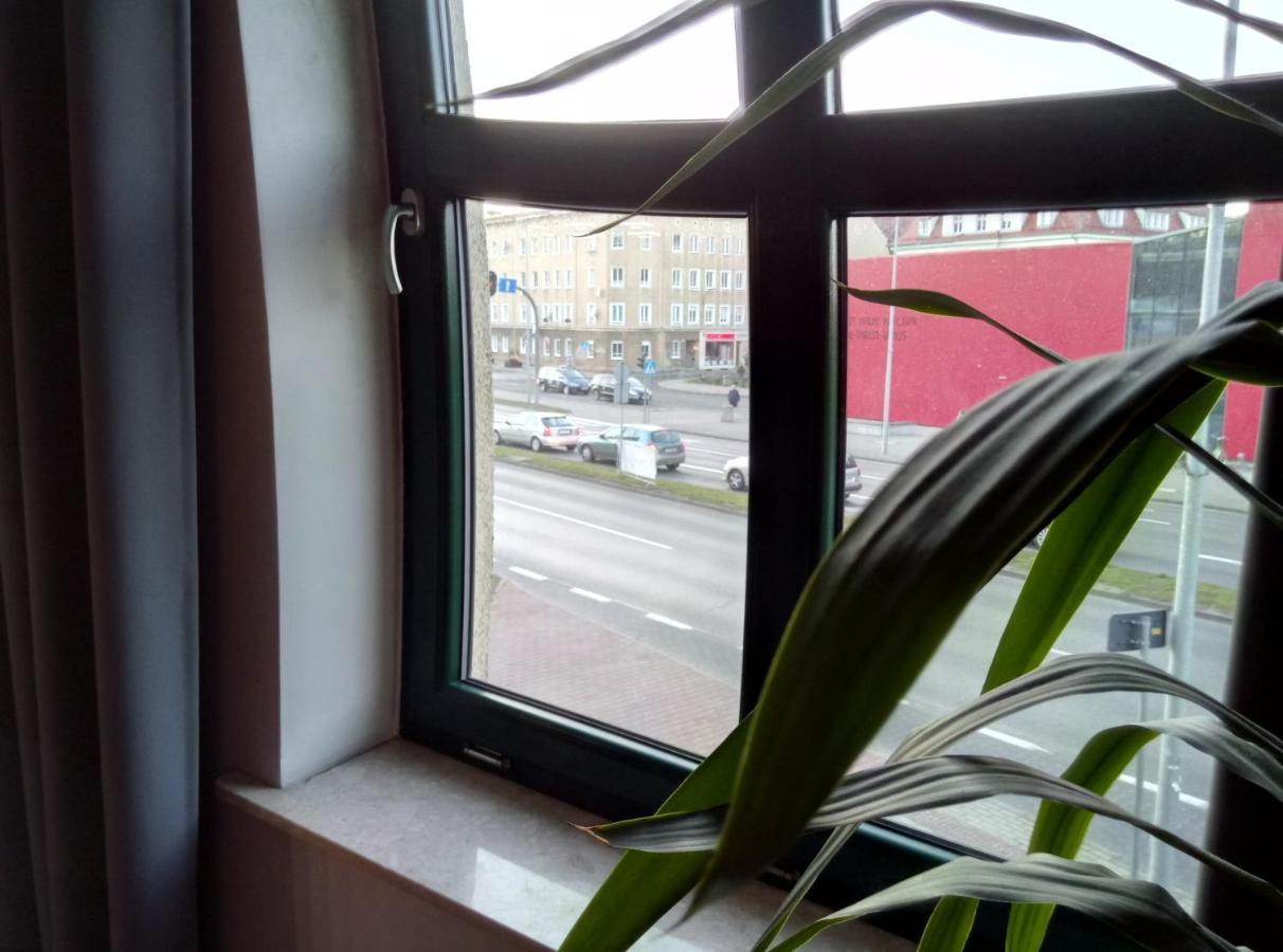 Apartamenty Krzywe Okna Zielona Góra Dış mekan fotoğraf