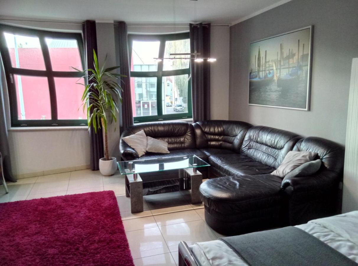 Apartamenty Krzywe Okna Zielona Góra Dış mekan fotoğraf