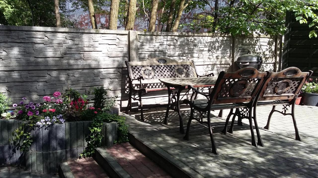 Apartamenty Krzywe Okna Zielona Góra Dış mekan fotoğraf